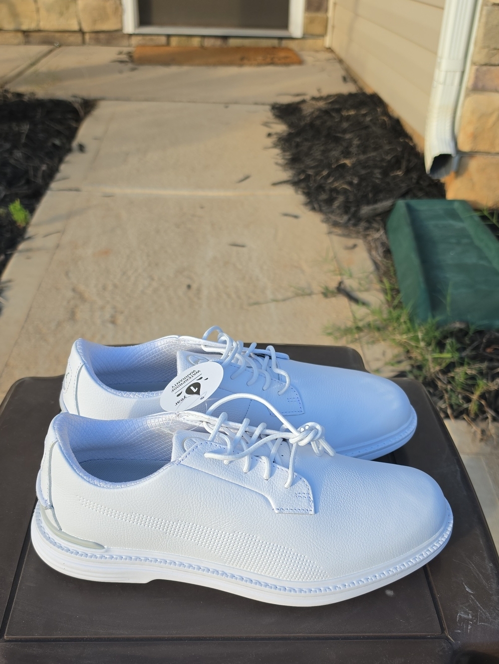 PUMA Golf Royale Men's Shoe Size 7.5 White Water Resistant Comfort